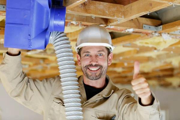 How a Local HVAC Contractor Improves Home Comfort
